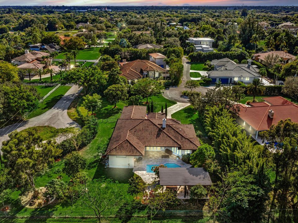 待售: $1,990,000 (5 贝兹, 3 浴室, 3462 平方英尺)