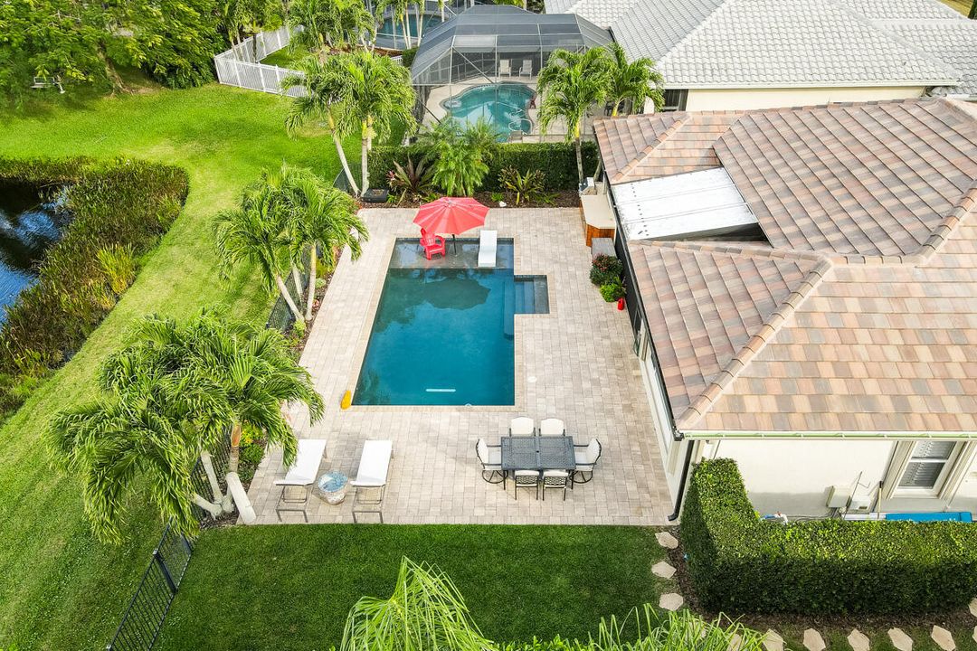 En Venta: $799,000 (3 camas, 2 baños, 2341 Pies cuadrados)