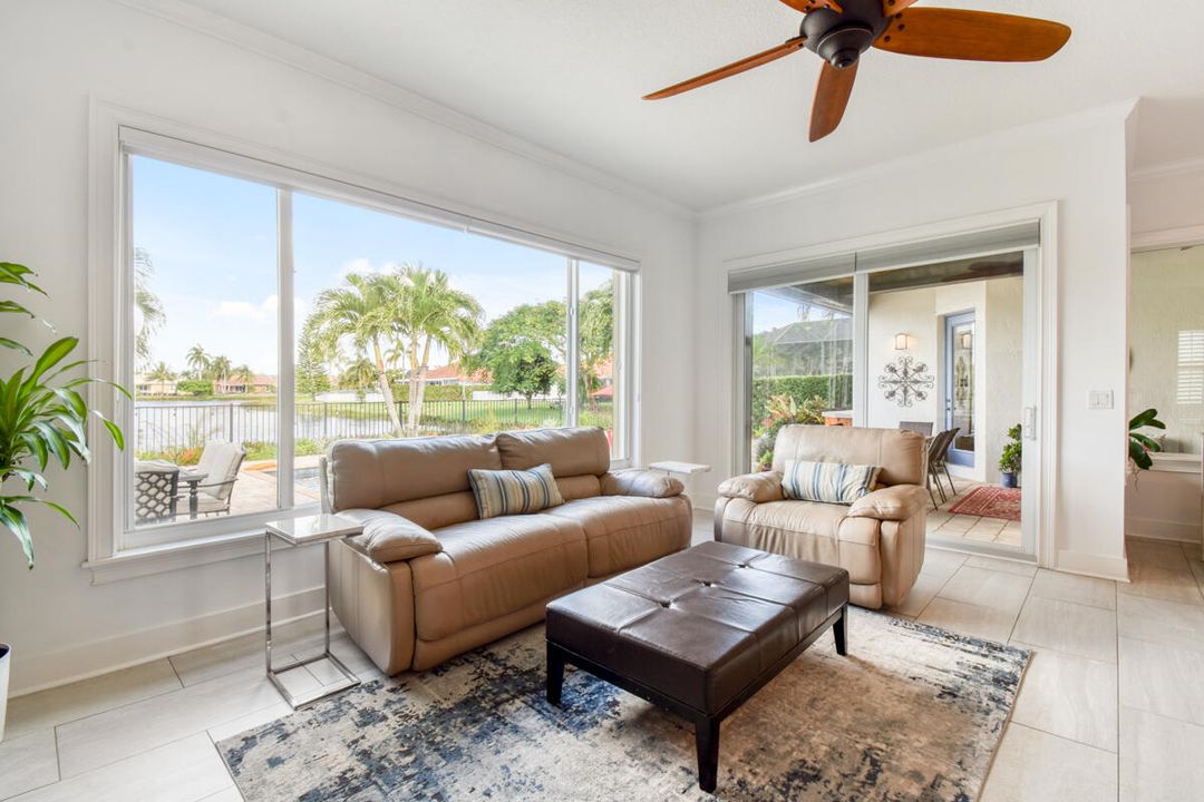 En Venta: $799,000 (3 camas, 2 baños, 2341 Pies cuadrados)