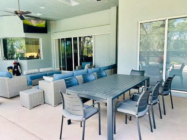 В аренду: $6,000 (4 спален, 4 ванн, 2990 Квадратных фут)