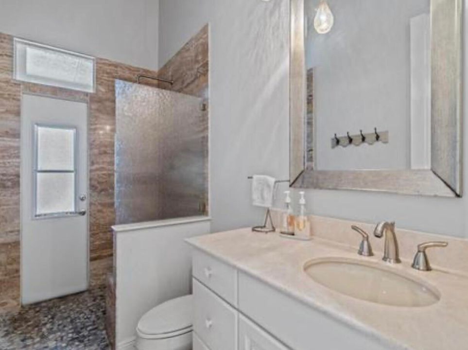 В аренду: $6,000 (4 спален, 4 ванн, 2990 Квадратных фут)