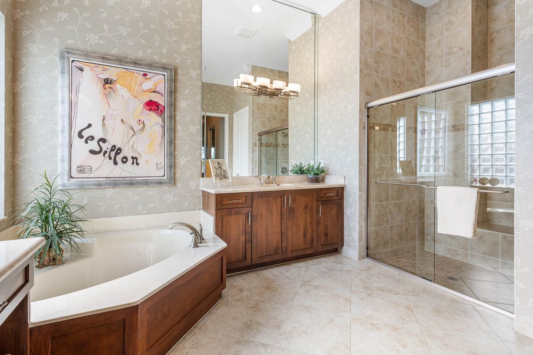 For Sale: $975,000 (4 beds, 3 baths, 2615 Square Feet)