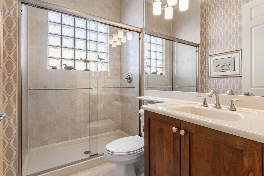 For Sale: $975,000 (4 beds, 3 baths, 2615 Square Feet)