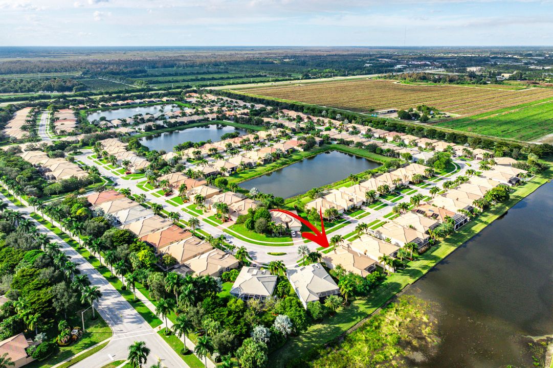 For Sale: $975,000 (4 beds, 3 baths, 2615 Square Feet)