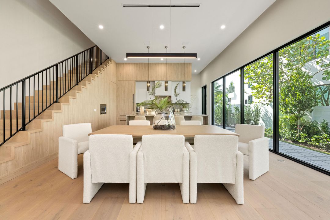 En Venta: $3,195,000 (3 camas, 3 baños, 3175 Pies cuadrados)