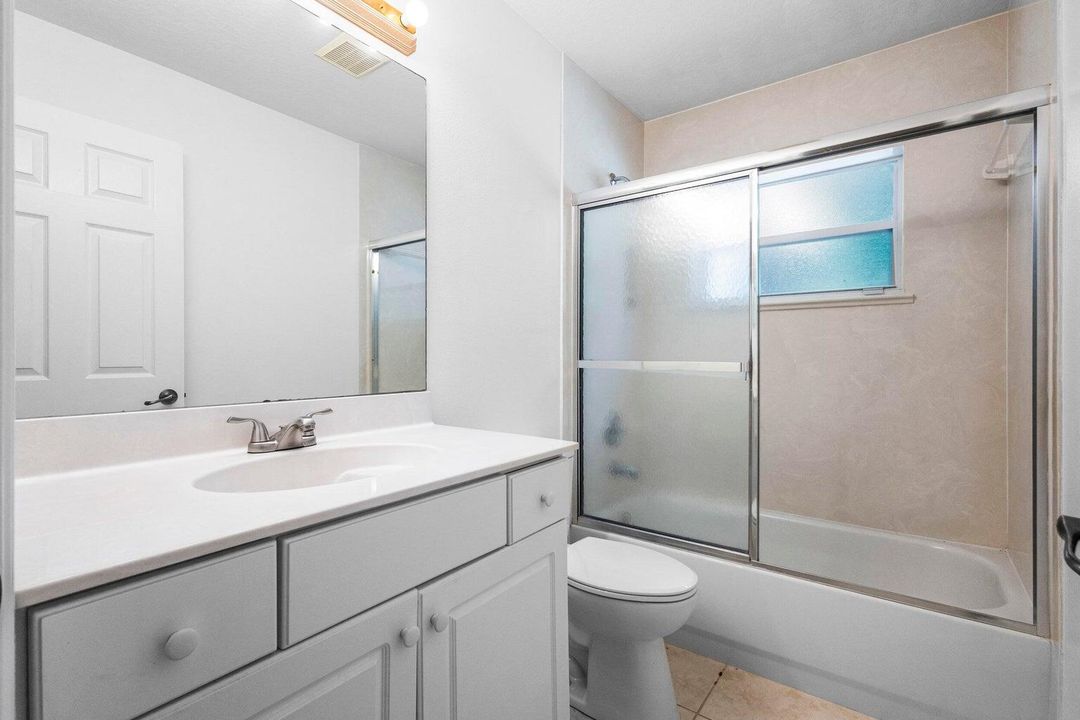 На продажу: $499,000 (3 спален, 2 ванн, 2163 Квадратных фут)