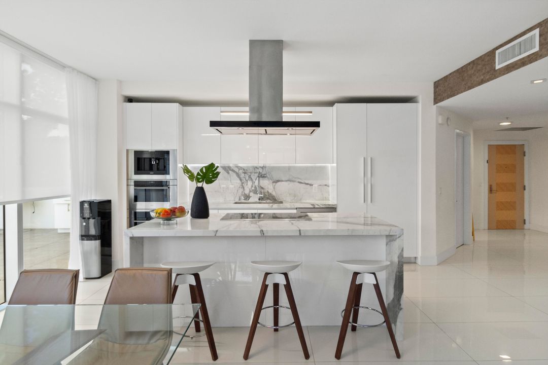 En Renta: $12,000 (3 camas, 3 baños, 1865 Pies cuadrados)