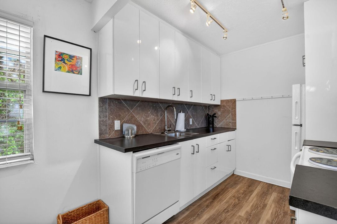 En Venta: $119,500 (2 camas, 1 baños, 880 Pies cuadrados)