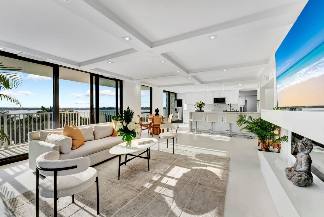 待售: $1,995,000 (2 贝兹, 2 浴室, 1740 平方英尺)