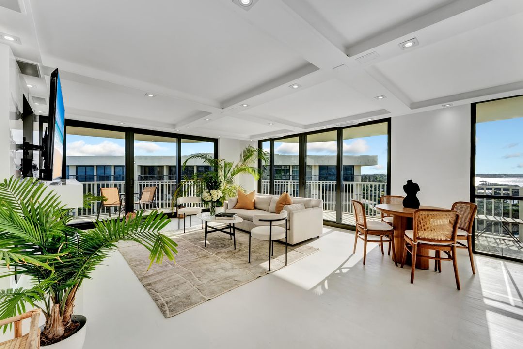 待售: $1,995,000 (2 贝兹, 2 浴室, 1740 平方英尺)