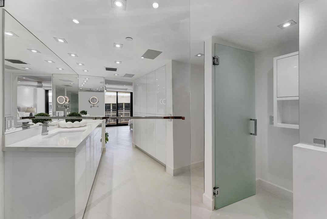 待售: $1,995,000 (2 贝兹, 2 浴室, 1740 平方英尺)