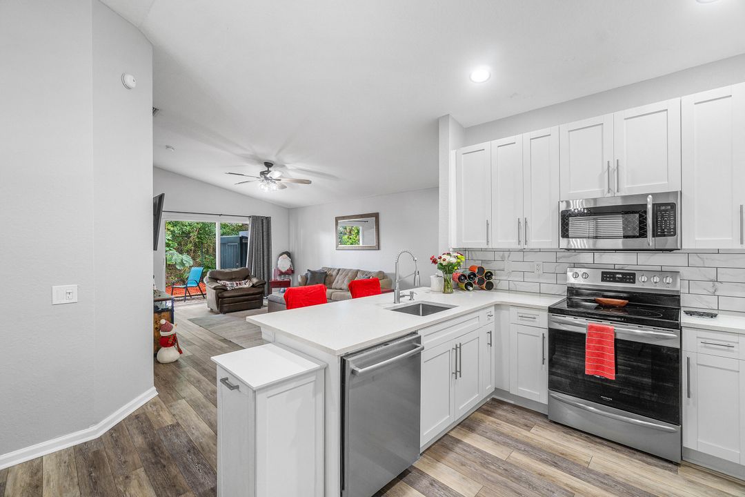 En Venta: $449,900 (3 camas, 2 baños, 1248 Pies cuadrados)