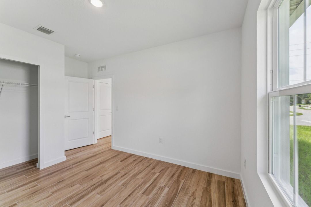 На продажу: $519,995 (4 спален, 3 ванн, 2094 Квадратных фут)