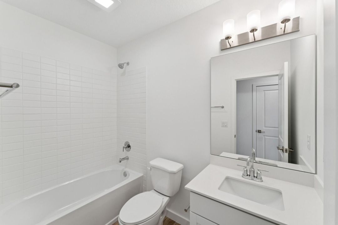 На продажу: $519,995 (4 спален, 3 ванн, 2094 Квадратных фут)