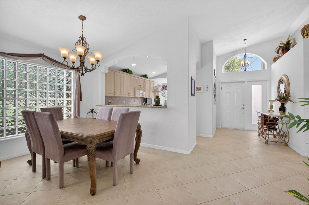 На продажу: $486,000 (3 спален, 2 ванн, 1670 Квадратных фут)