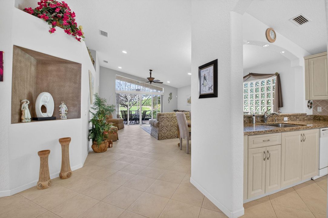 На продажу: $486,000 (3 спален, 2 ванн, 1670 Квадратных фут)