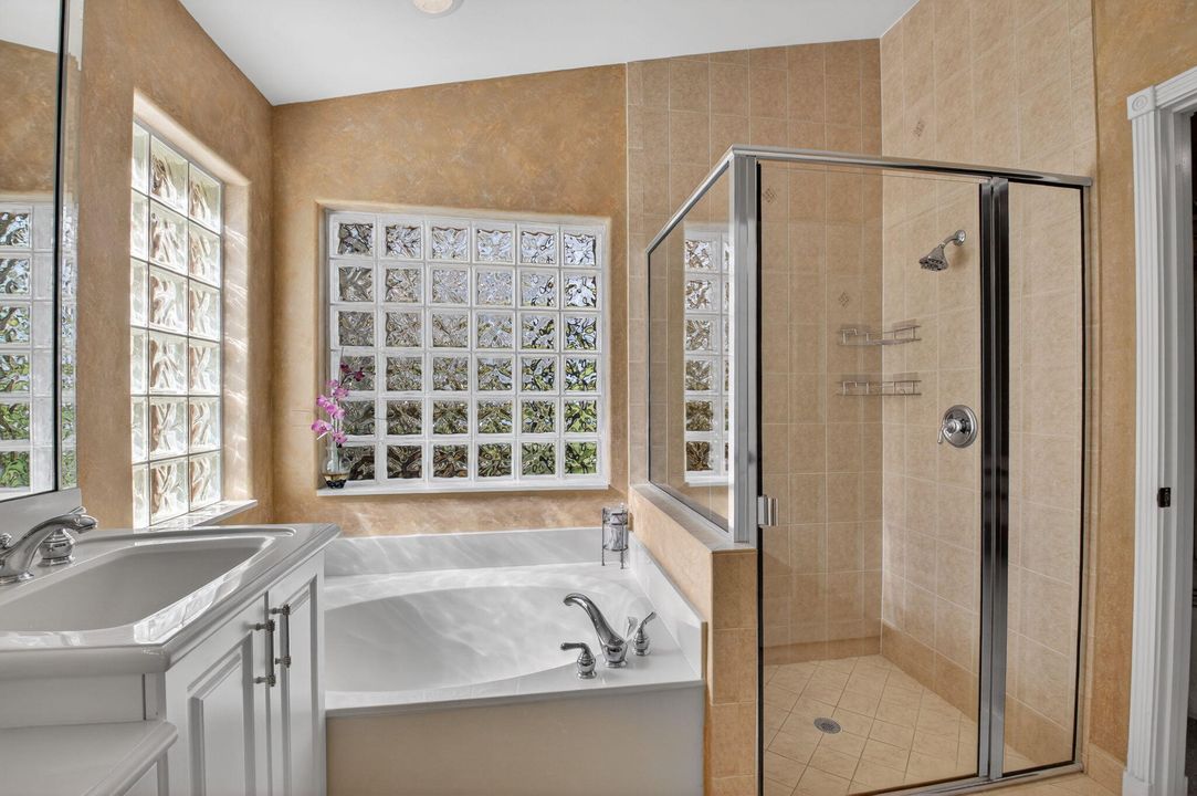 На продажу: $486,000 (3 спален, 2 ванн, 1670 Квадратных фут)