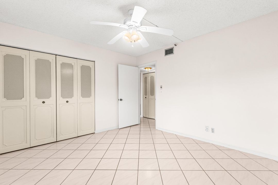 En Venta: $144,900 (2 camas, 2 baños, 1060 Pies cuadrados)