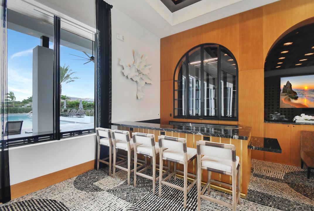 For Sale: $1,825,000 (5 beds, 7 baths, 4605 Square Feet)