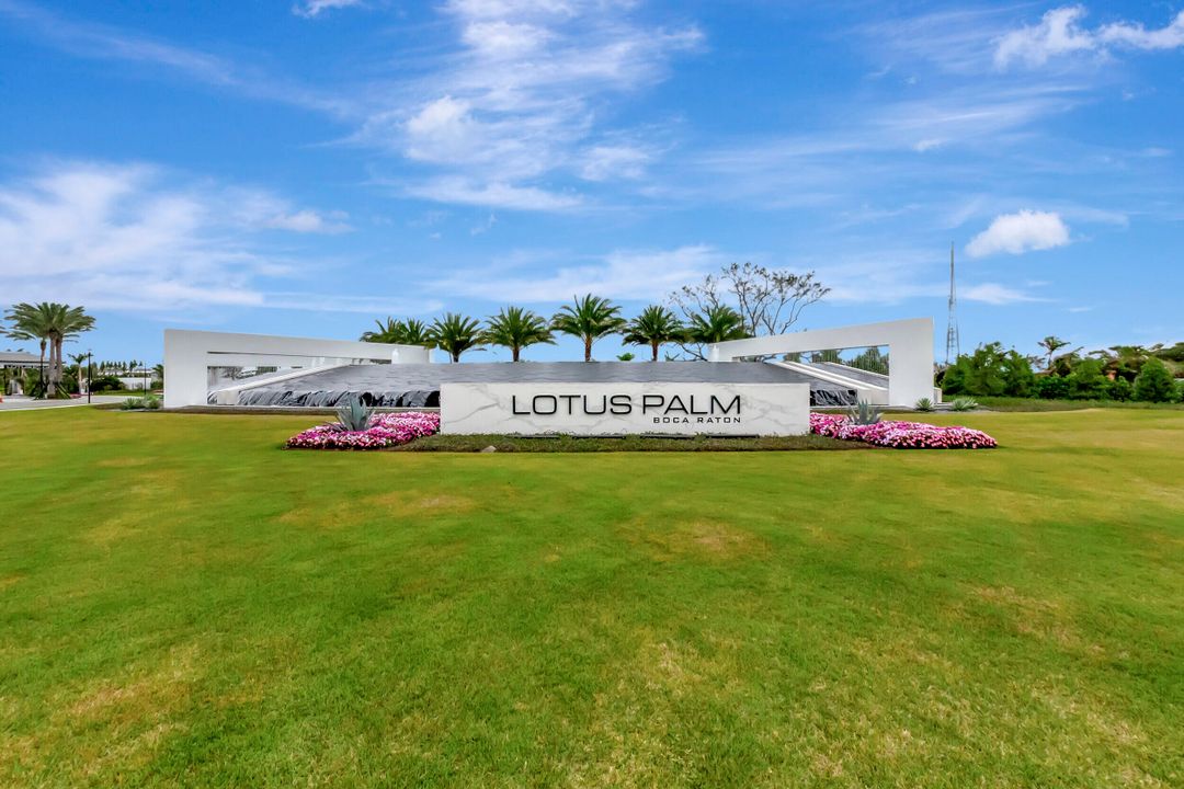 For Sale: $1,825,000 (5 beds, 7 baths, 4605 Square Feet)