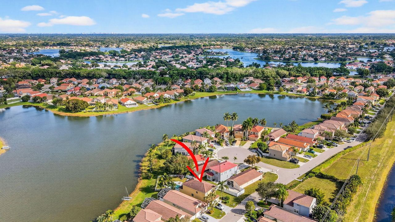 На продажу: $675,000 (4 спален, 2 ванн, 2317 Квадратных фут)