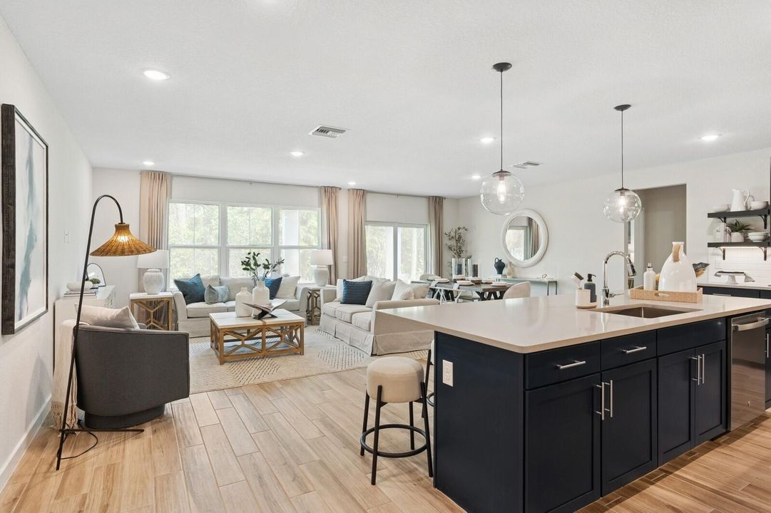 待售: $569,995 (4 贝兹, 3 浴室, 2350 平方英尺)