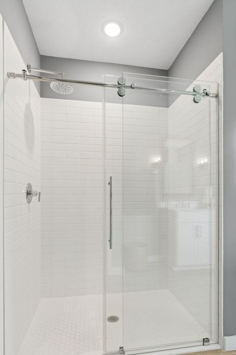 待售: $569,995 (4 贝兹, 3 浴室, 2350 平方英尺)