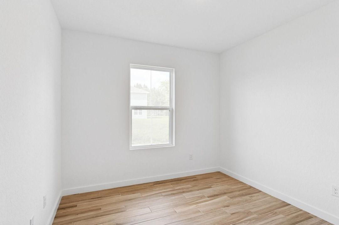 待售: $569,995 (4 贝兹, 3 浴室, 2350 平方英尺)