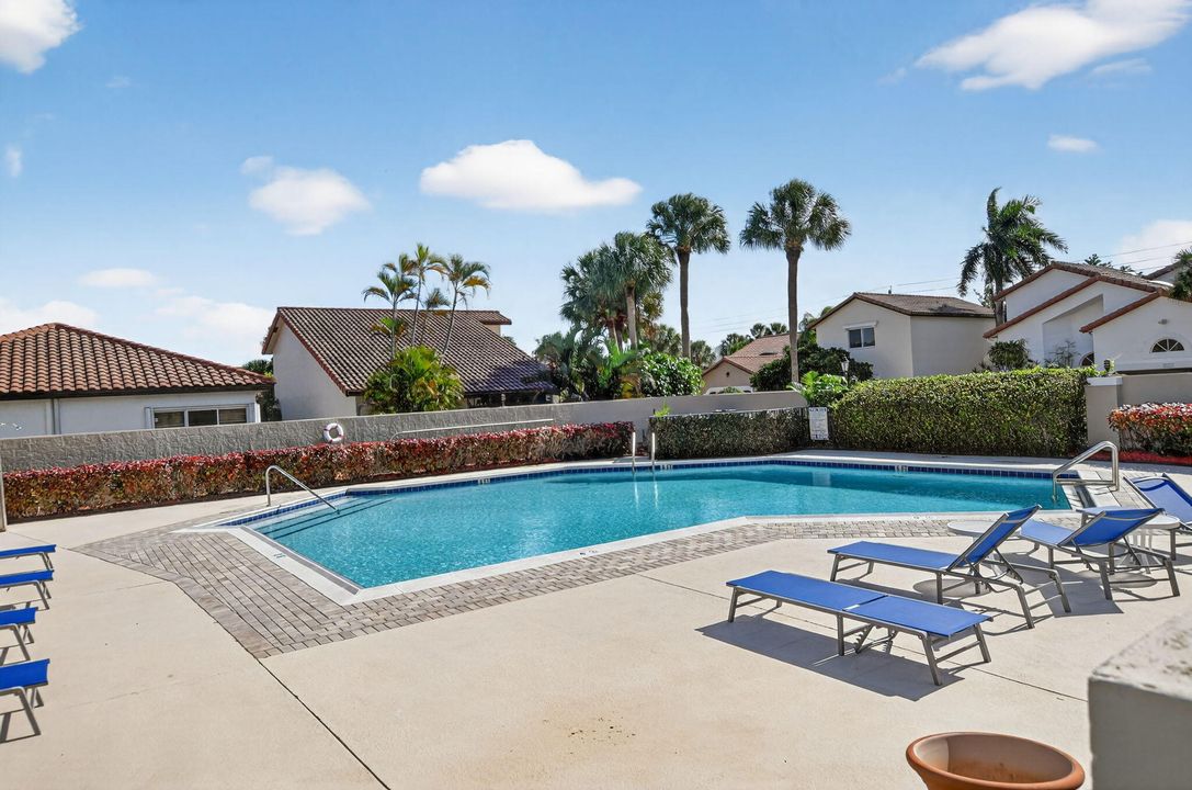 For Sale: $635,000 (2 beds, 2 baths, 1644 Square Feet)