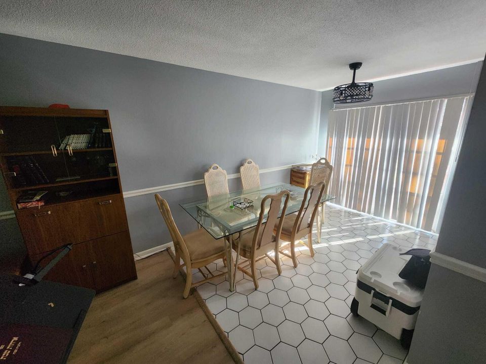 В аренду: $1,500 (2 спален, 2 ванн, 888 Квадратных фут)