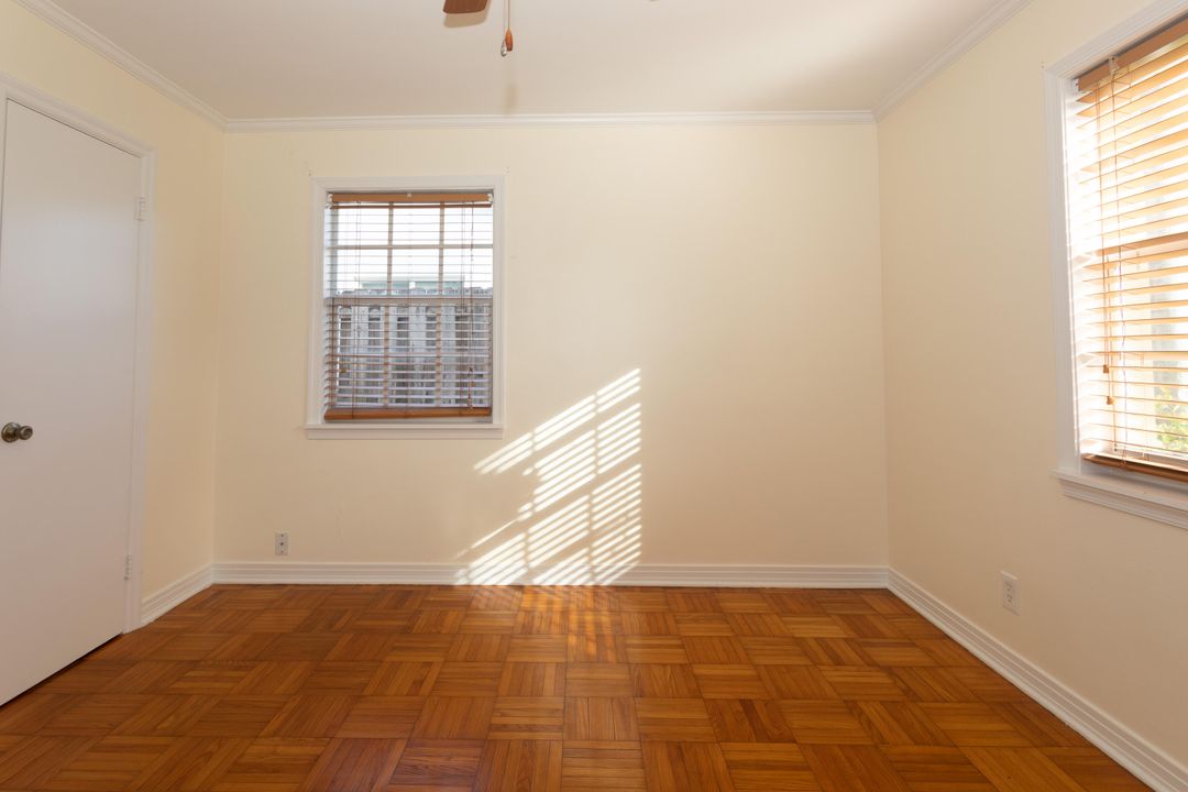 出租: $3,500 (1 贝兹, 1 浴室, 150 平方英尺)