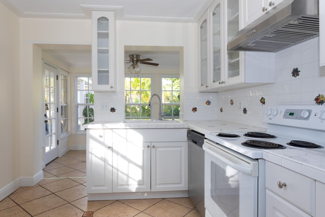 出租: $3,500 (1 贝兹, 1 浴室, 150 平方英尺)