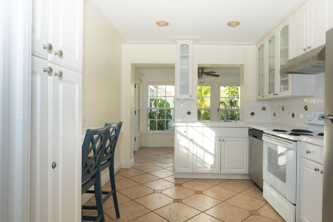 出租: $3,500 (1 贝兹, 1 浴室, 150 平方英尺)