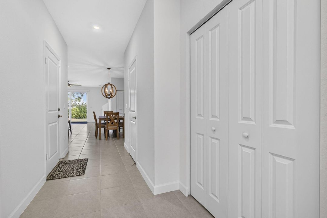 En Renta: $2,400 (3 camas, 2 baños, 1632 Pies cuadrados)