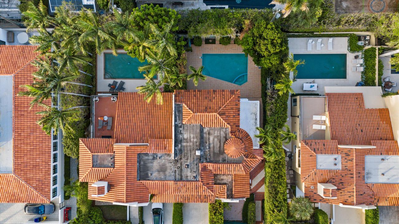 For Sale: $6,685,000 (3 beds, 4 baths, 3379 Square Feet)