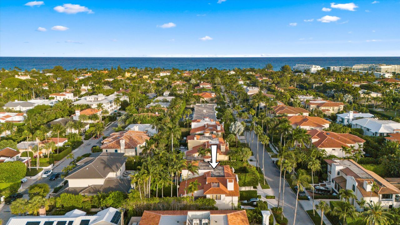 For Sale: $6,685,000 (3 beds, 4 baths, 3379 Square Feet)