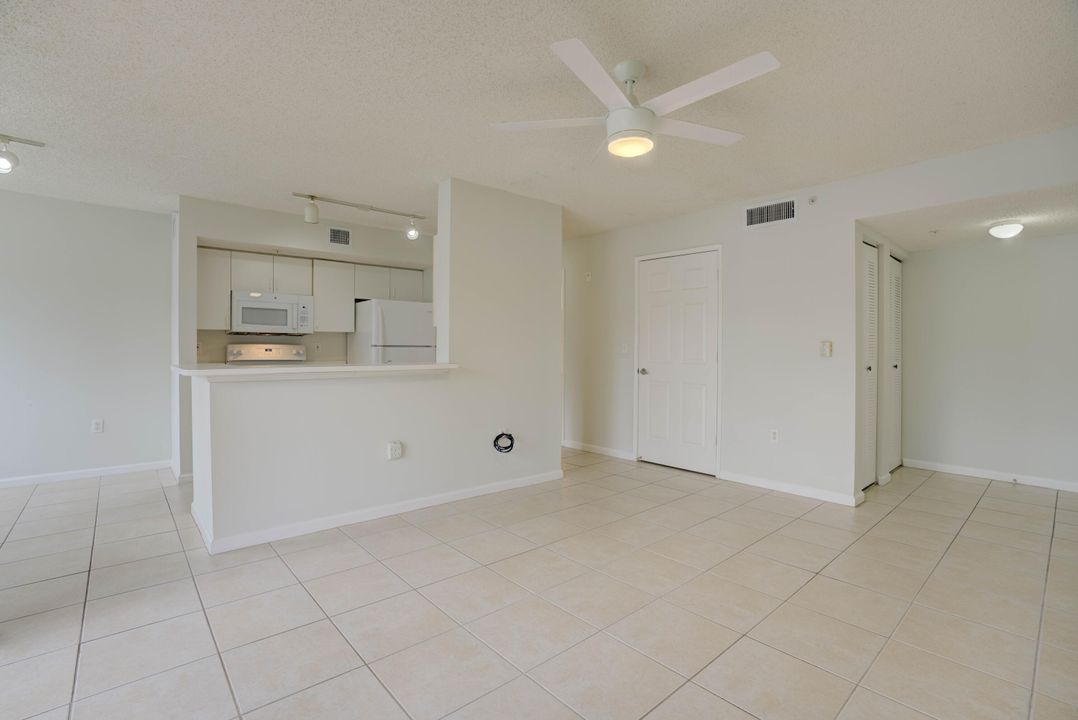 En Renta: $1,900 (1 camas, 1 baños, 707 Pies cuadrados)