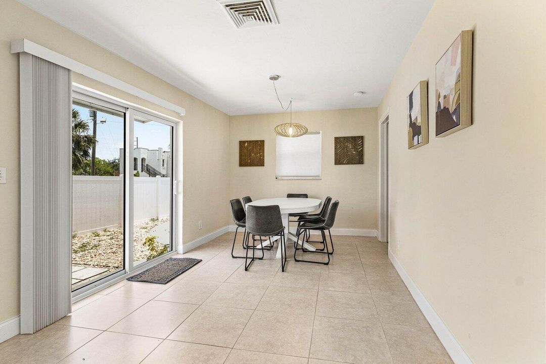 En Renta: $4,200 (3 camas, 2 baños, 1650 Pies cuadrados)