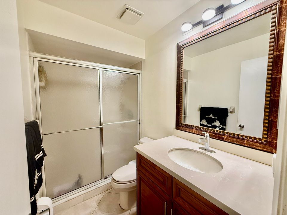 En Venta: $479,000 (3 camas, 2 baños, 1697 Pies cuadrados)