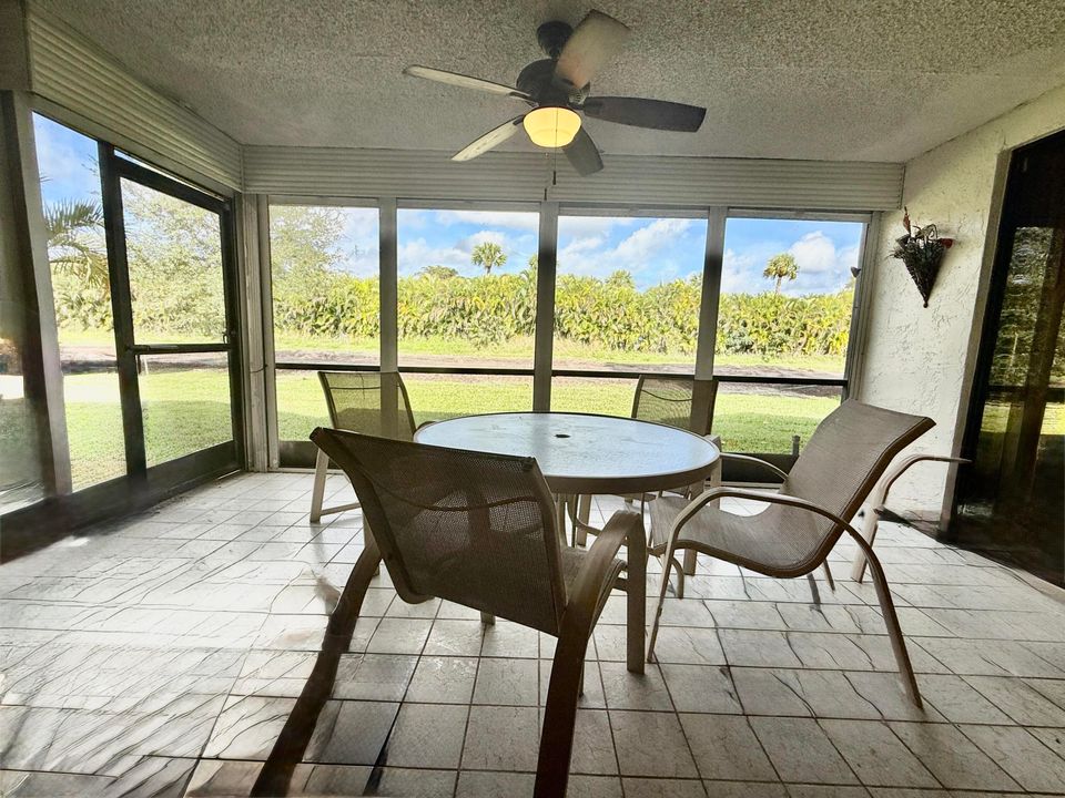 En Venta: $479,000 (3 camas, 2 baños, 1697 Pies cuadrados)