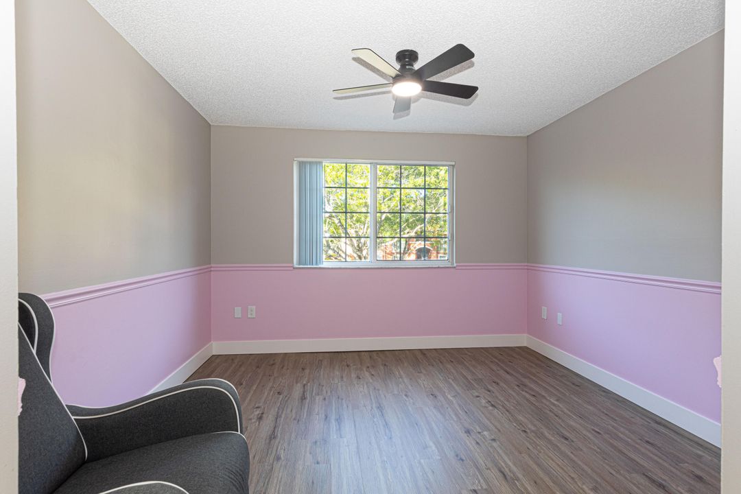 For Rent: $2,200 (1 beds, 1 baths, 1026 Square Feet)