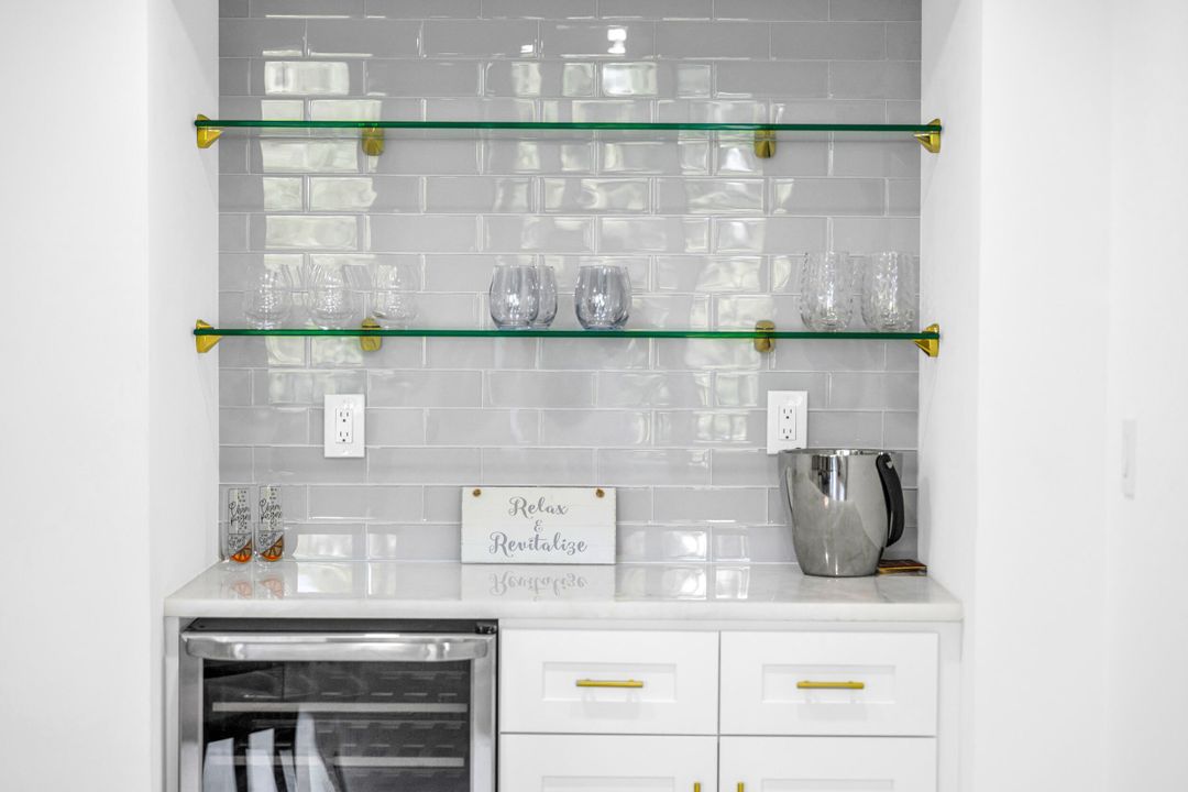 На продажу: $1,275,000 (2 спален, 2 ванн, 1785 Квадратных фут)