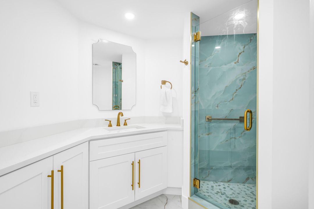 На продажу: $1,275,000 (2 спален, 2 ванн, 1785 Квадратных фут)