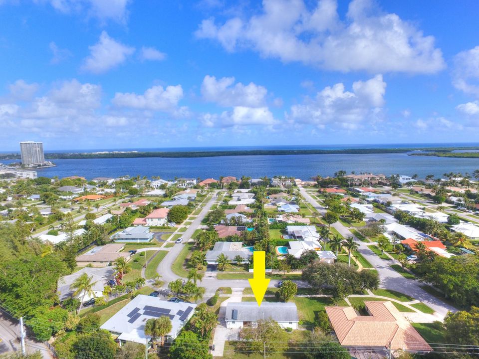 В аренду: $3,500 (4 спален, 2 ванн, 1352 Квадратных фут)