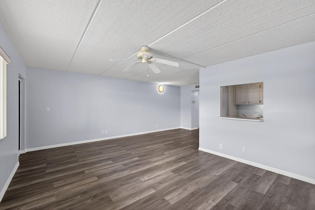 В аренду: $1,575 (1 спален, 1 ванн, 764 Квадратных фут)