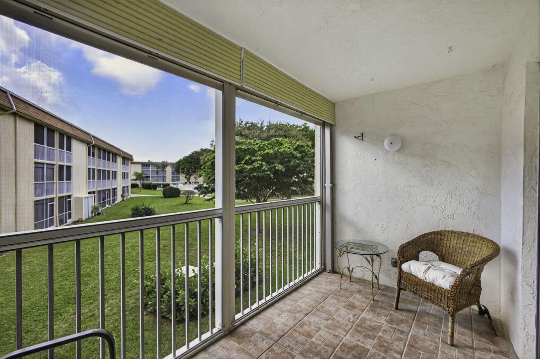 В аренду: $1,575 (1 спален, 1 ванн, 764 Квадратных фут)