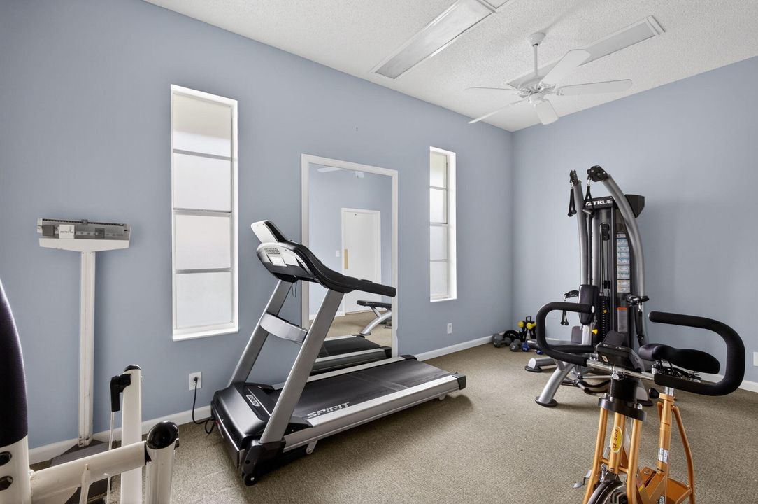 В аренду: $1,575 (1 спален, 1 ванн, 764 Квадратных фут)