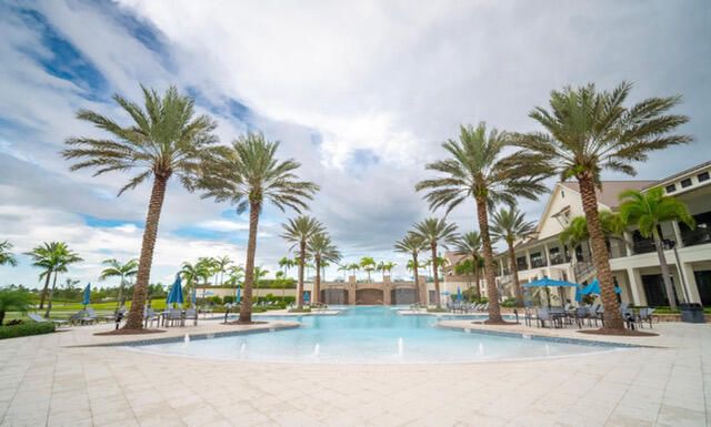 For Sale: $539,900 (3 beds, 2 baths, 1749 Square Feet)