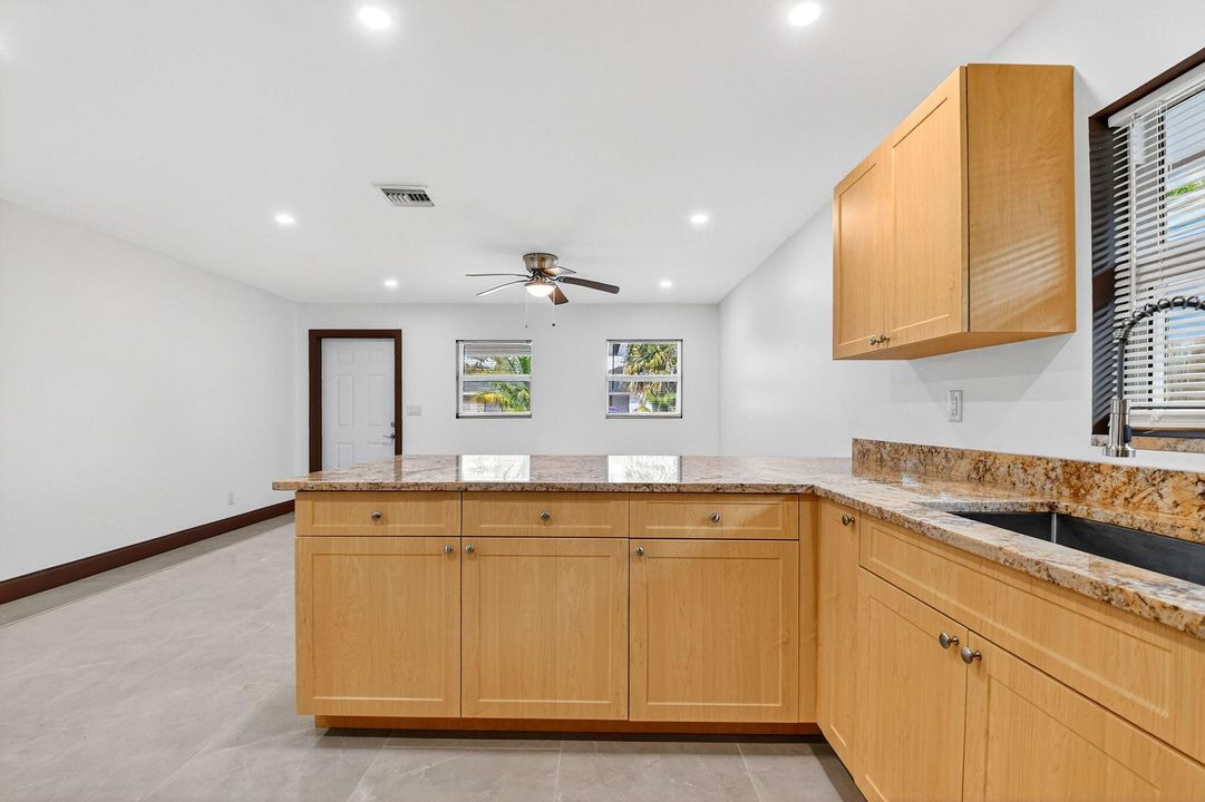 待售: $414,900 (3 贝兹, 2 浴室, 1175 平方英尺)