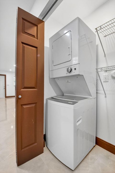 待售: $414,900 (3 贝兹, 2 浴室, 1175 平方英尺)